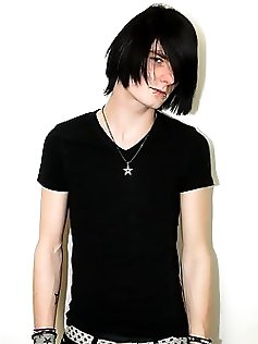 Cute emo boy Aiden Riley returns for another...